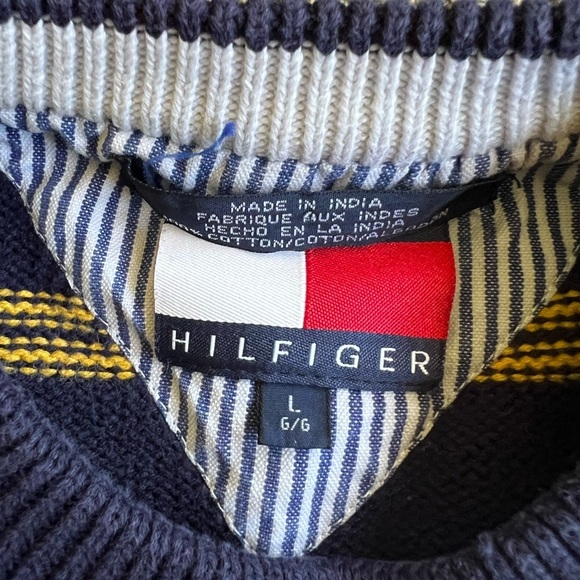 Tommy Hilfiger Blue and Yellow Crewneck Sweater - Picture 4 of 7